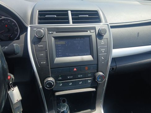 Used 2017 Toyota Camry SE FWD image 15