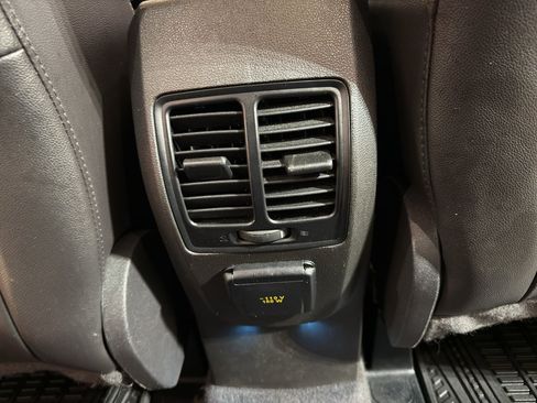 Used 2016 Ford Escape Titanium w/ Equipment Group 301A image 27