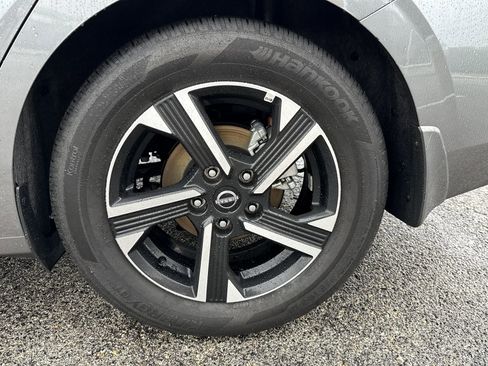 Used 2025 Nissan Sentra SV w/ All-Weather Package image 18