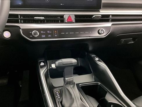 New 2026 Kia Sorento S image 7