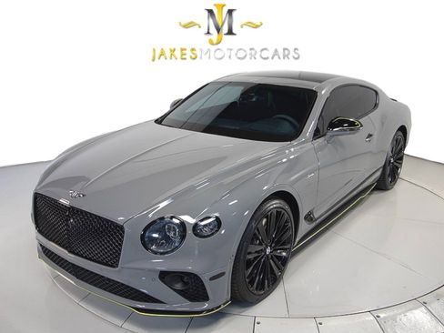 Used 2022 Bentley Continental GT Speed image 28