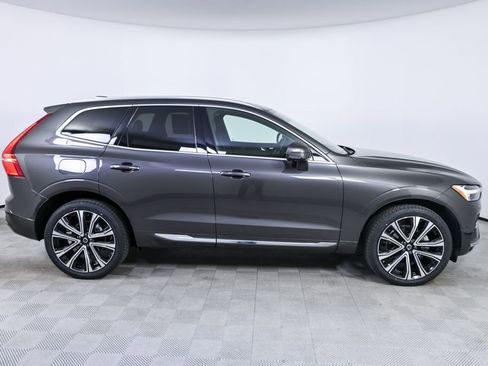 Certified 2023 Volvo XC60 B5 Ultimate w/ Protection Package Premier FWD image 30