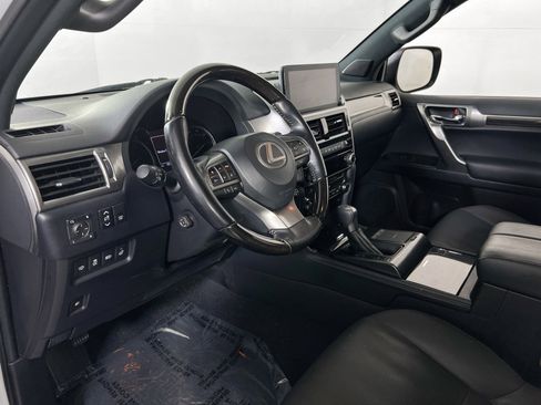 Used 2023 Lexus GX 460 Premium image 9