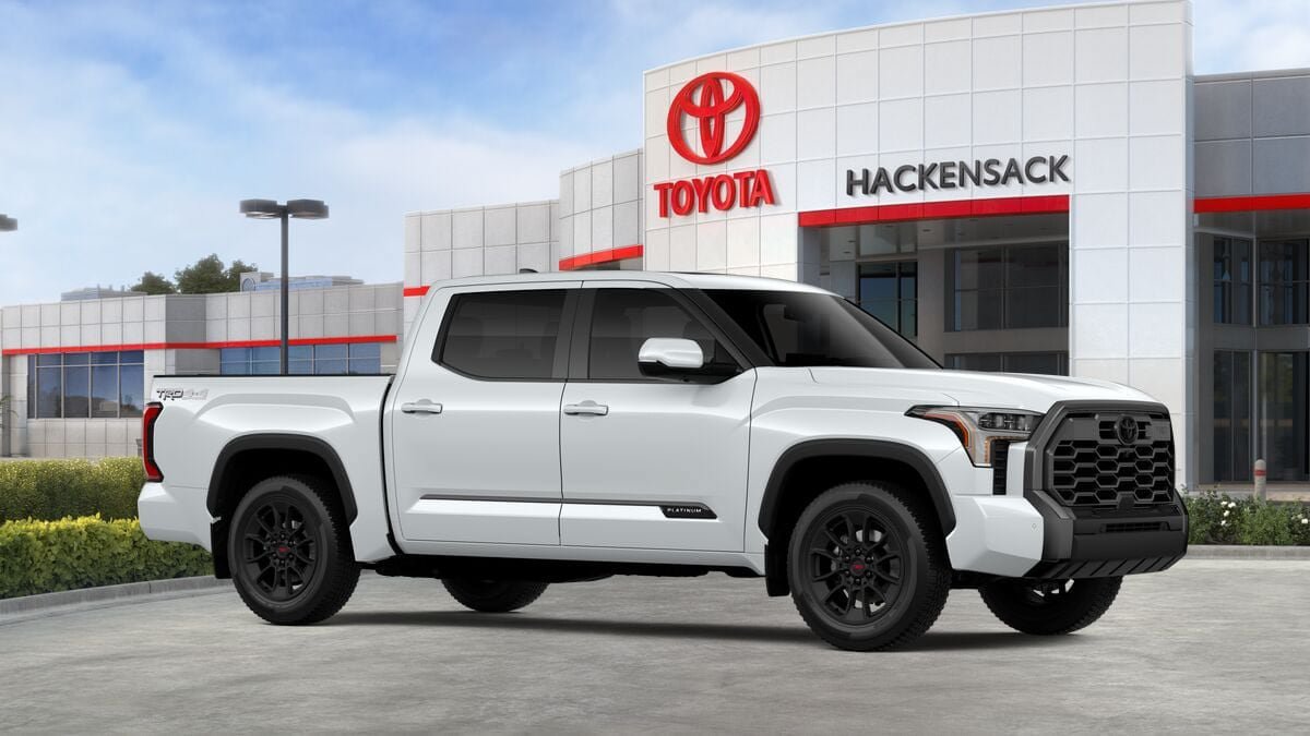 New 2026 Toyota Tundra Platinum w/ TRD Off-Road Package AWD/4WD image 14