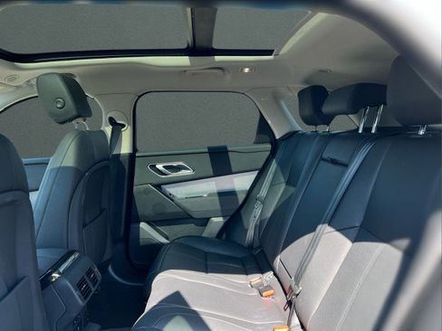 Used 2024 Land Rover Range Rover Velar S image 16