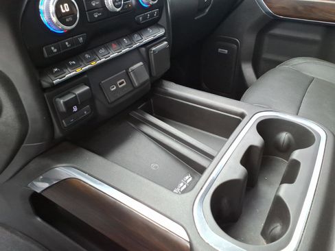 Used 2019 GMC Sierra 1500 SLT w/ SLT Premium Plus Package image 16