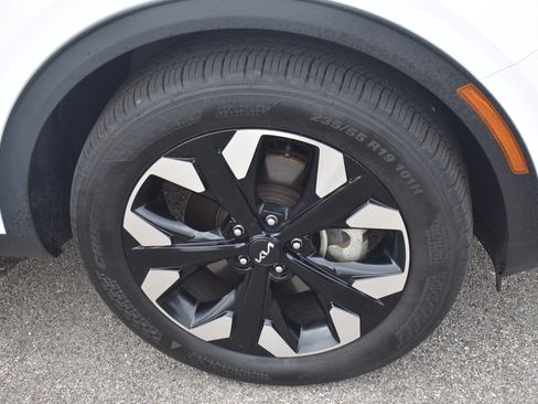 Used 2024 Kia Sportage X-Line w/ X-Line Premium Package AWD/4WD image 11