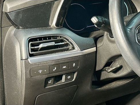 Used 2020 Hyundai Palisade Limited image 11