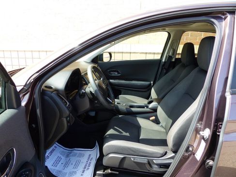 Used 2021 Honda HR-V EX image 21