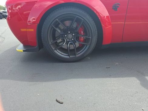 Used 2023 Dodge Challenger SRT Hellcat RWD image 7