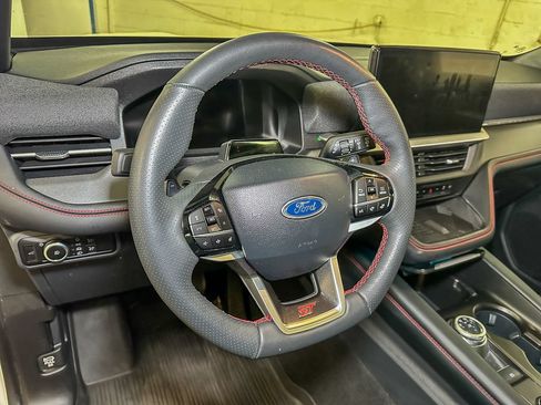 Certified 2025 Ford Explorer ST AWD/4WD image 26