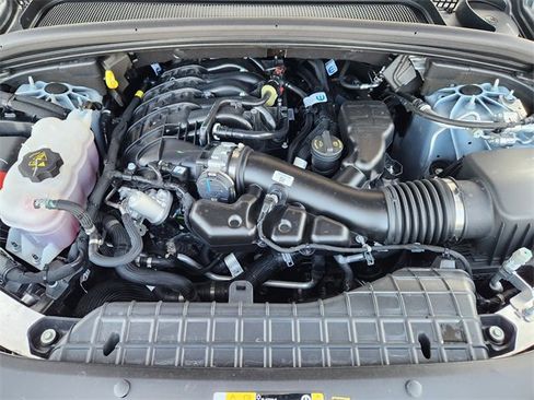 Certified 2025 Jeep Grand Cherokee Altitude image 30