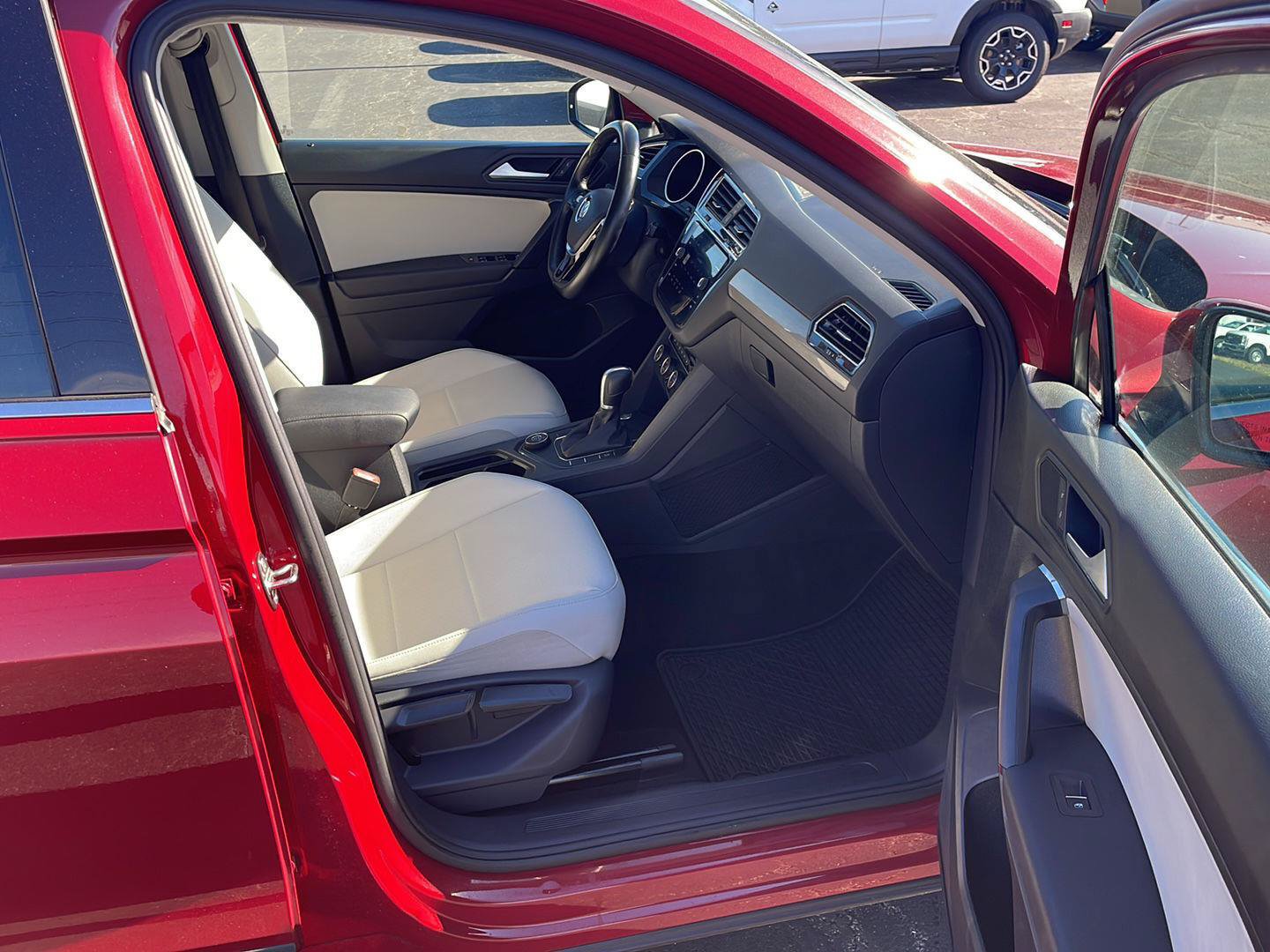 Used 2019 Volkswagen Tiguan S AWD/4WD image 25