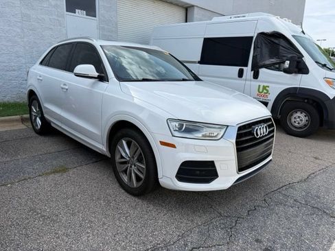 Used 2016 Audi Q3 2.0T Premium Plus w/ Technology Package FWD image 12