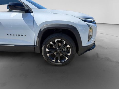 Used 2026 Chevrolet Equinox RS w/ Convenience Package III image 30