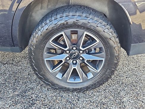 Certified 2022 Chevrolet Tahoe Z71 w/ Luxury Package image 8