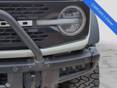 Used 2023 Ford Bronco Wildtrak image 13