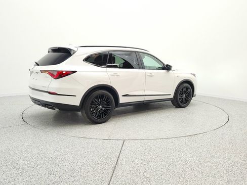 Used 2026 Acura MDX A-Spec image 5