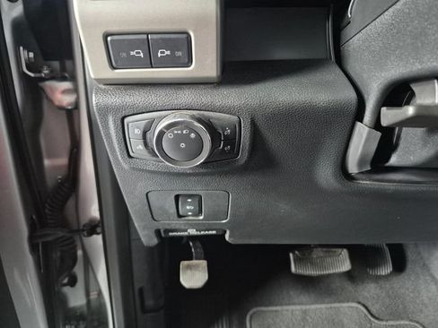 Used 2021 Ford F250 Lariat AWD/4WD image 18