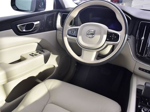 Used 2023 Volvo XC60 T8 Plus w/ Climate Package image 21