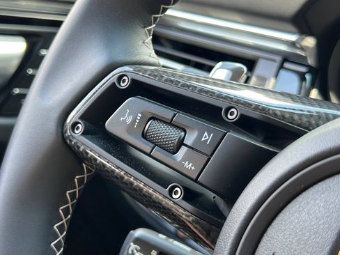 Certified 2026 Porsche Macan Turbo AWD/4WD image 27