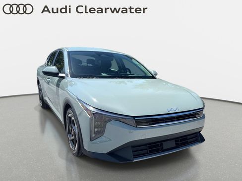 Used 2025 Kia K4 EX FWD image 7