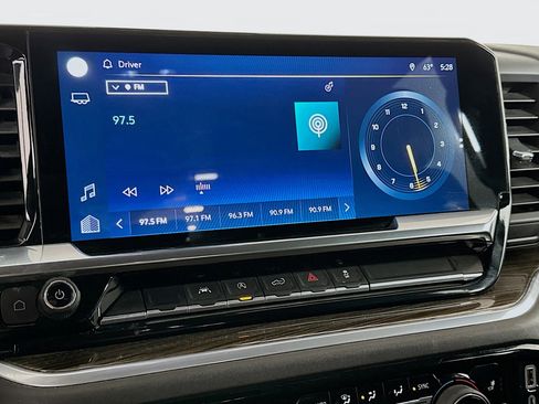 Used 2022 Chevrolet Silverado 1500 LT image 21