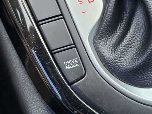 Used 2023 Kia Forte GT-Line w/ GT-Line Premium Package FWD image 7