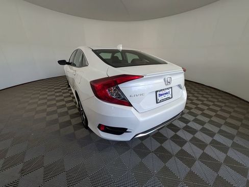 Used 2019 Honda Civic EX image 12