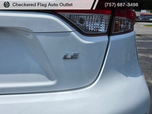 Used 2024 Toyota Corolla LE FWD image 18