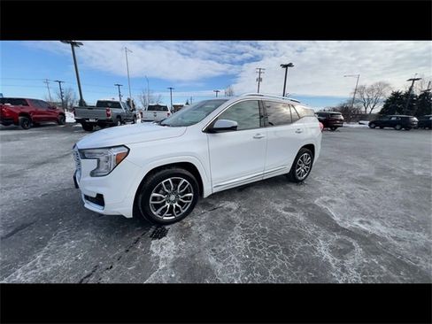 Certified 2022 GMC Terrain Denali w/ LPO, Floor Liner Package image 4