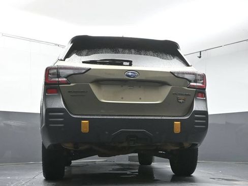 Certified 2025 Subaru Outback Wilderness AWD/4WD image 39