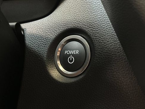 Used 2026 Toyota Corolla SE w/ SE Premium Package FWD image 22