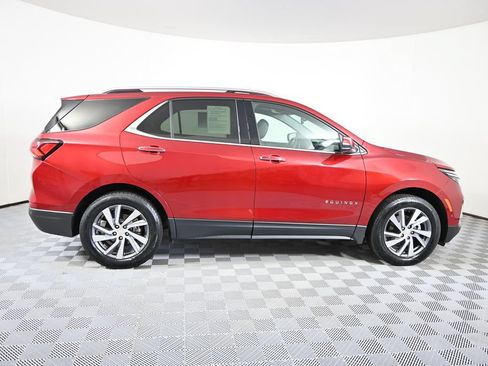 Used 2023 Chevrolet Equinox Premier AWD/4WD image 7