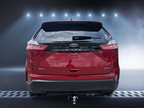 Used 2022 Ford Edge SEL w/ Sport Appearance Package AWD/4WD image 4