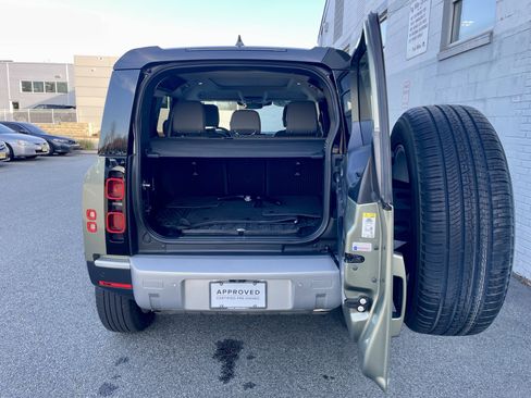 Certified 2024 Land Rover Defender 110 S image 36