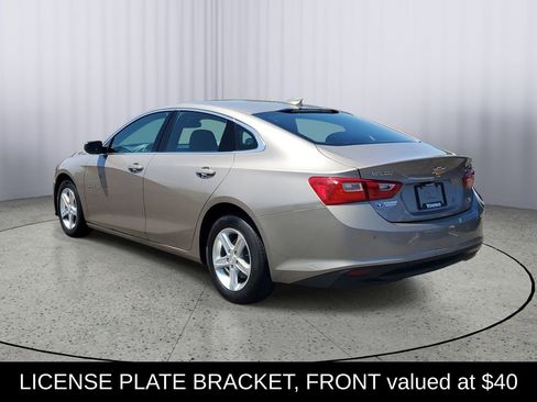 Used 2023 Chevrolet Malibu LT w/ Driver Confidence Package FWD image 4
