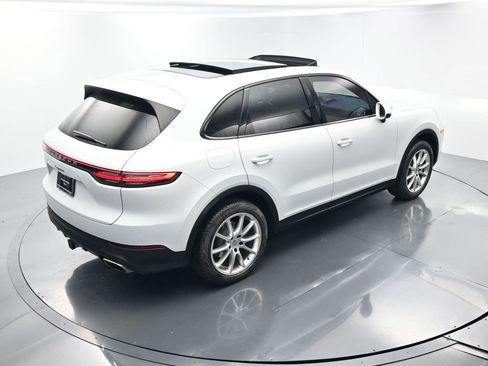 Used 2021 Porsche Cayenne image 37