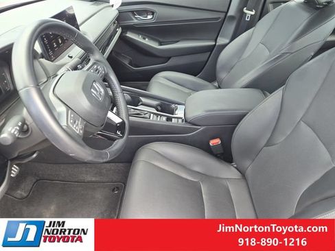 Used 2024 Honda Accord Sport image 14