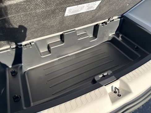 New 2026 Buick Enclave Avenir w/ Super Cruise Package AWD/4WD image 65