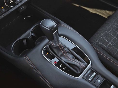 Certified 2024 Honda HR-V Sport image 20