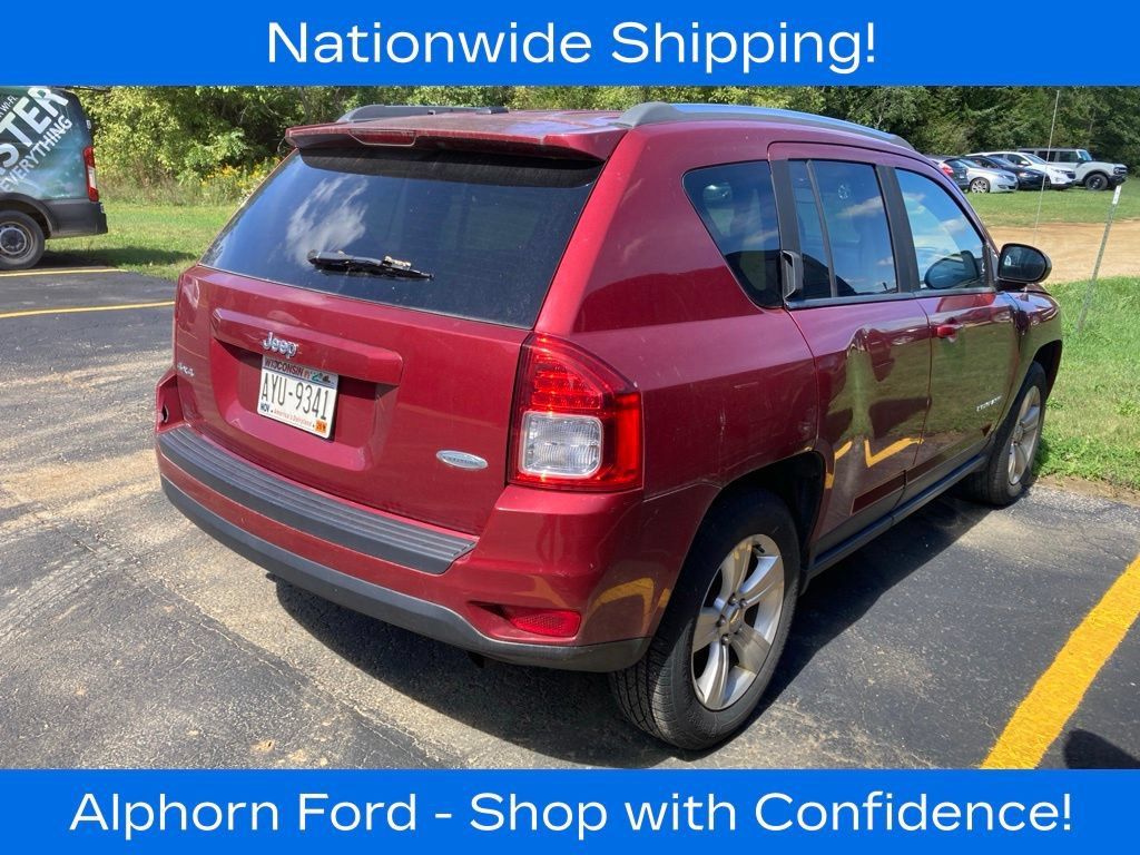 Used 2013 Jeep Compass Latitude AWD/4WD image 6