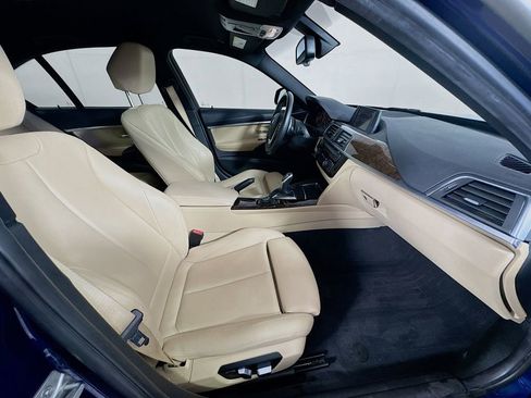 Used 2017 BMW 330i Sedan image 32