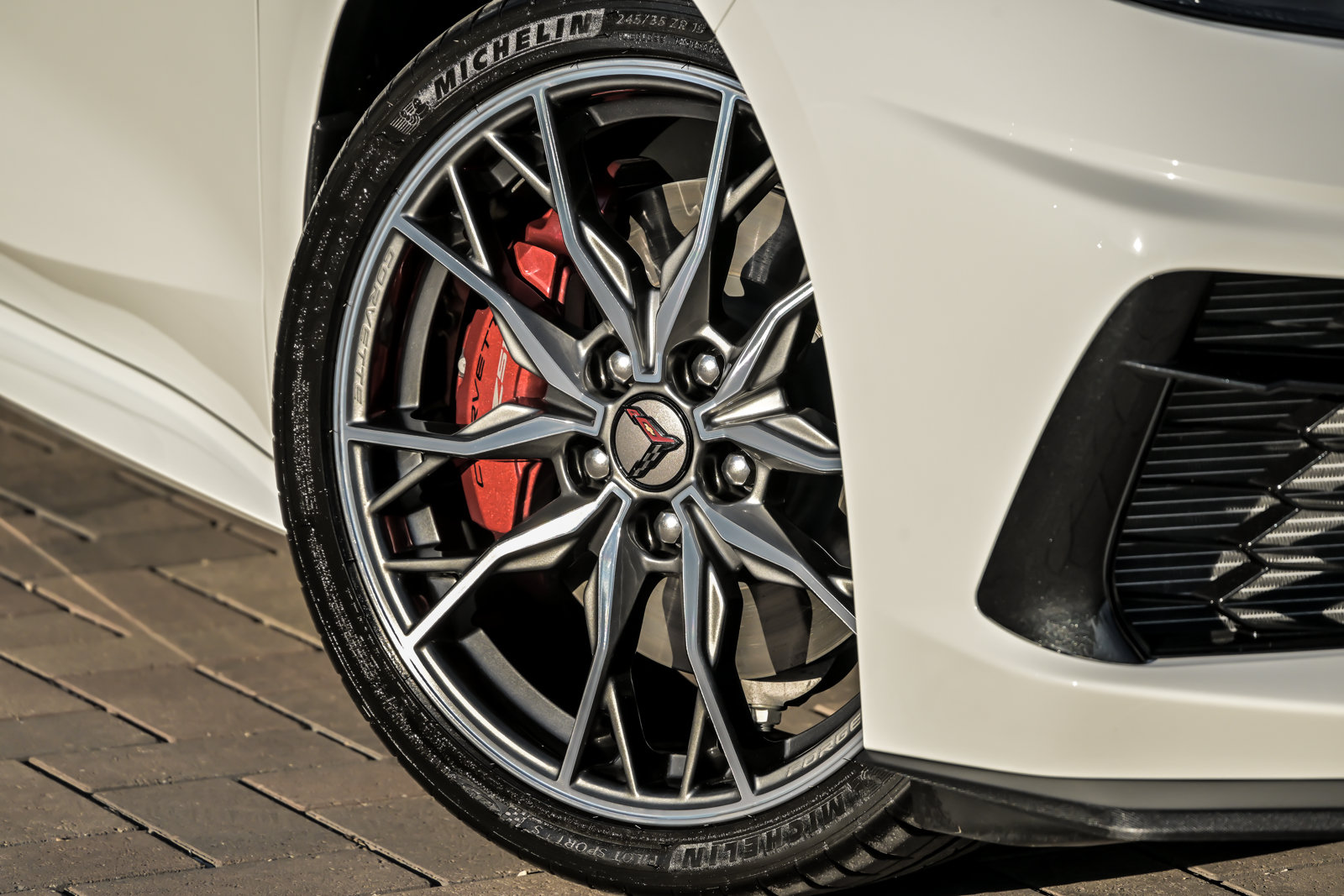 Used 2026 Chevrolet Corvette Stingray Premium Conv w/ Z51 Performance Package RWD image 3