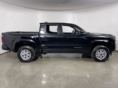 New 2026 Toyota Tacoma SR5 image 2