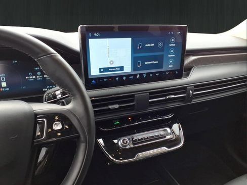 Used 2025 Lincoln Corsair Reserve AWD/4WD image 20
