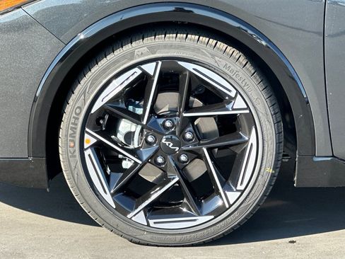 New 2026 Kia K4 GT-Line image 24