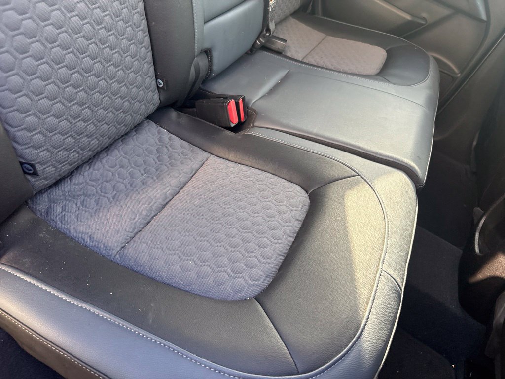 Used 2019 Chevrolet Colorado Z71 AWD/4WD image 31
