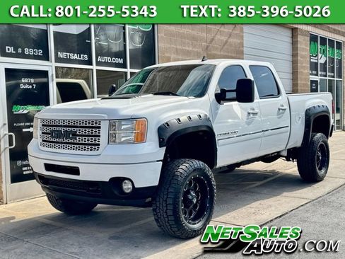 Used 2013 GMC Sierra 2500 Denali AWD/4WD image 1