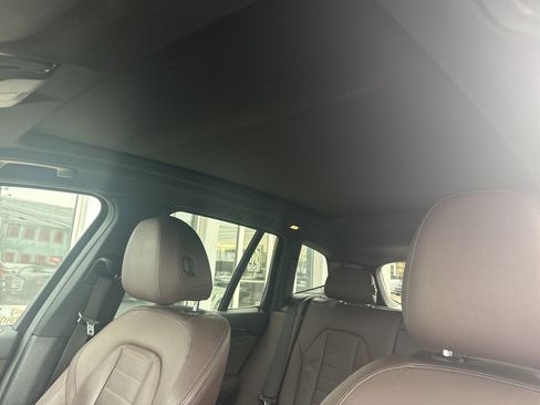 Used 2019 BMW X3 xDrive30i w/ Premium Package image 16